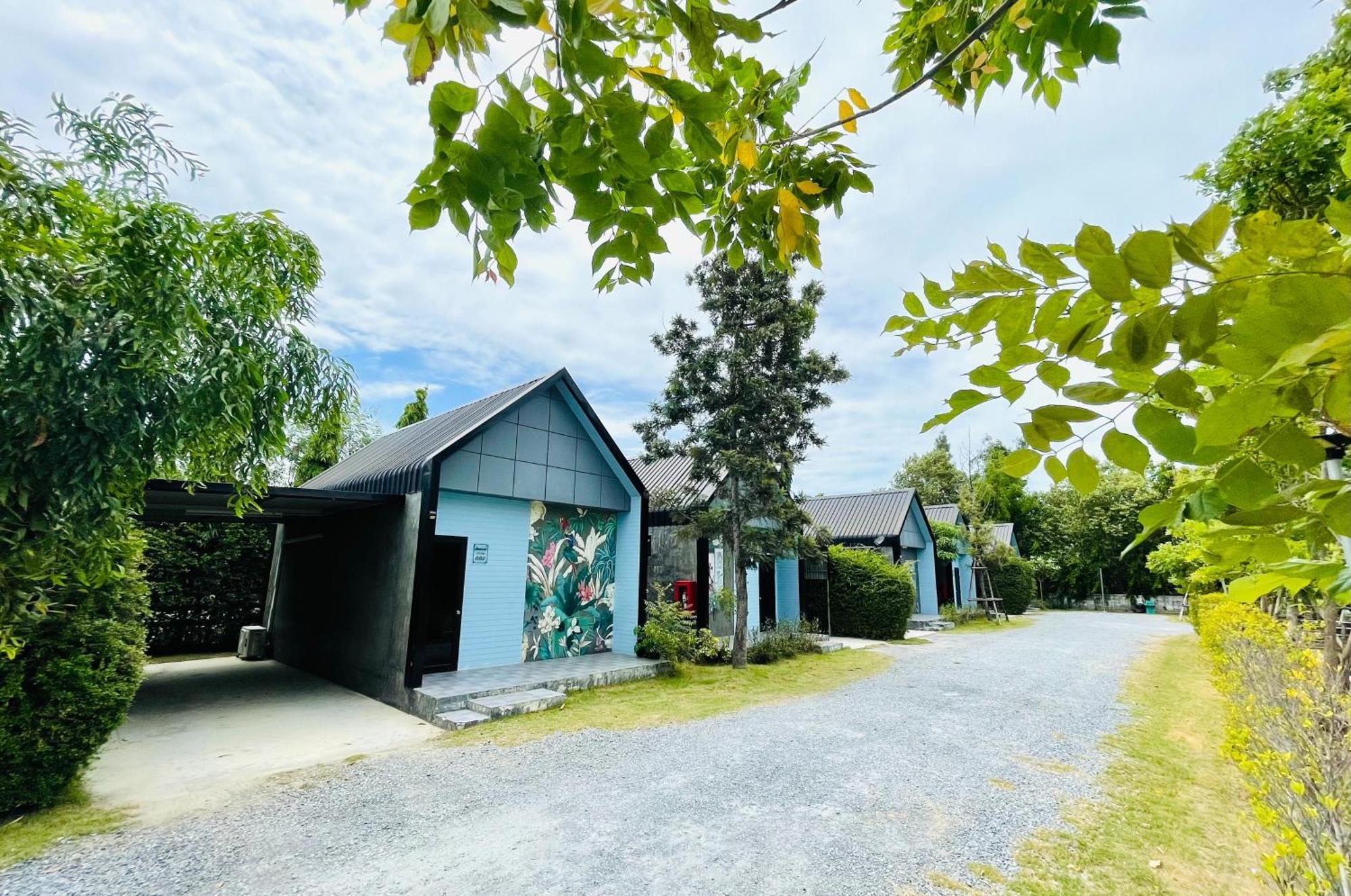 I Am Cottage เฮือนแก้วมณี Nakhon Pathom Exterior photo